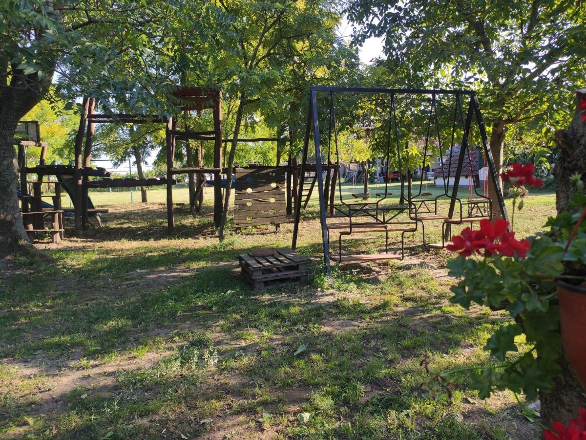 Roka'S- Farm Villa Supljak Ngoại thất bức ảnh